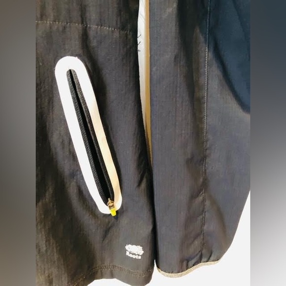 EUC Roots running jacket - Picture 3 of 3